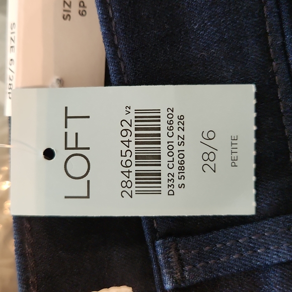 NWT LOFT Slim pockets dark indigo denim leggings Size 6P/28 - Picture 4 of 9